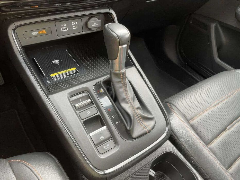 Honda CR-V Hybrid Sport Touring      2023