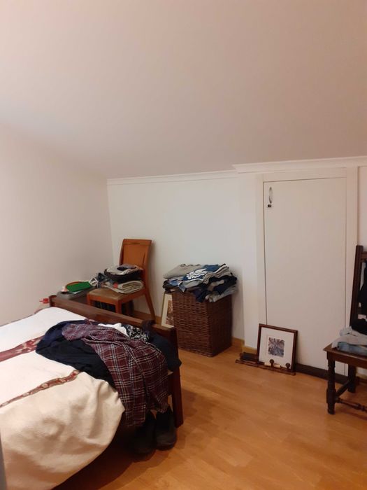 Quarto Amplo Individual na Margem Sul - Vale Fetal