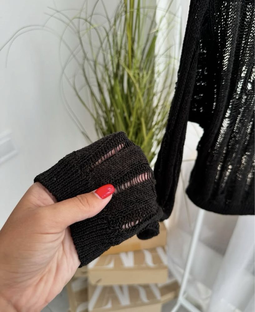 Продам кофтинку ZARA