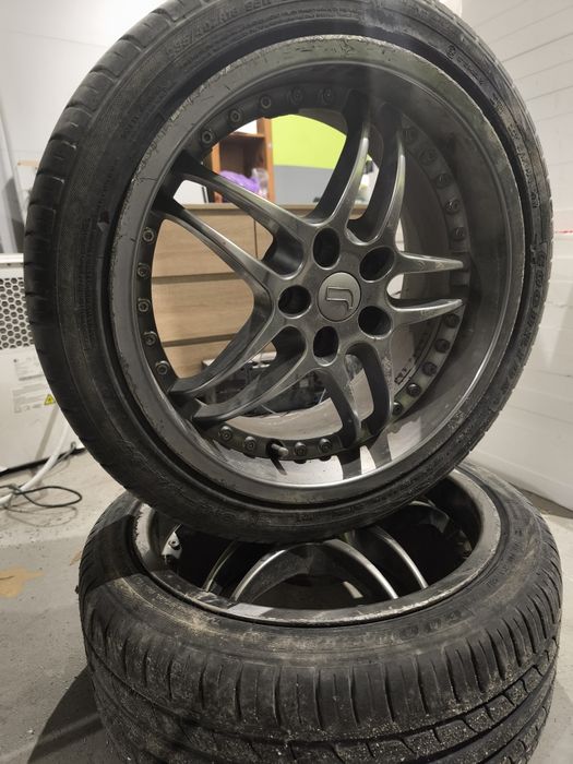 Sprzedam komplet 4 kół (felgi Rondell + opony) — średnica 18″.