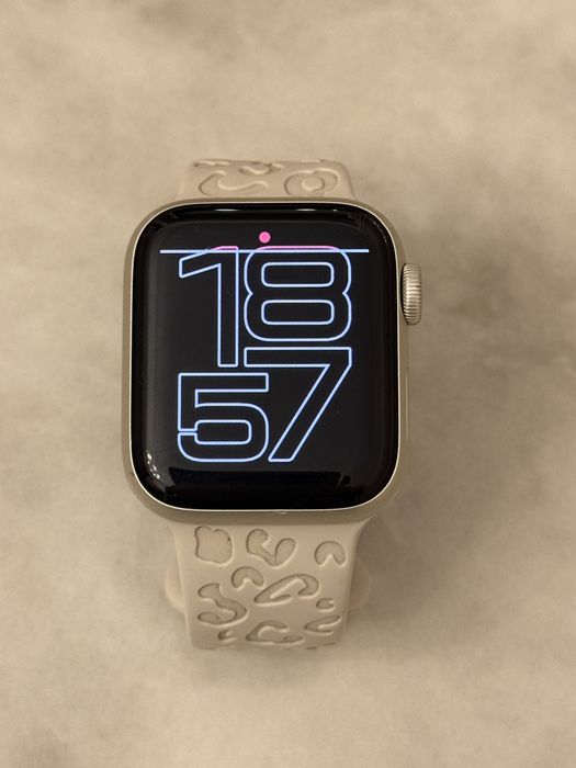 Apple Watch SE 2  акб 100%