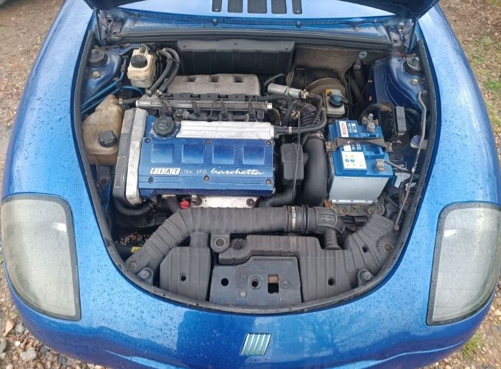 Sprzedam dwa auta fiat barchetta