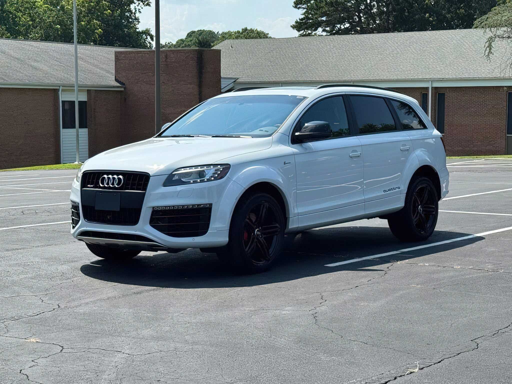2015 Audi Q7 3.0T quattro S-Line Prestige