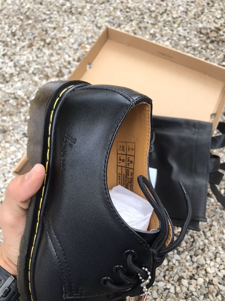 Туфли кожаные Dr. Martens 1461 черные