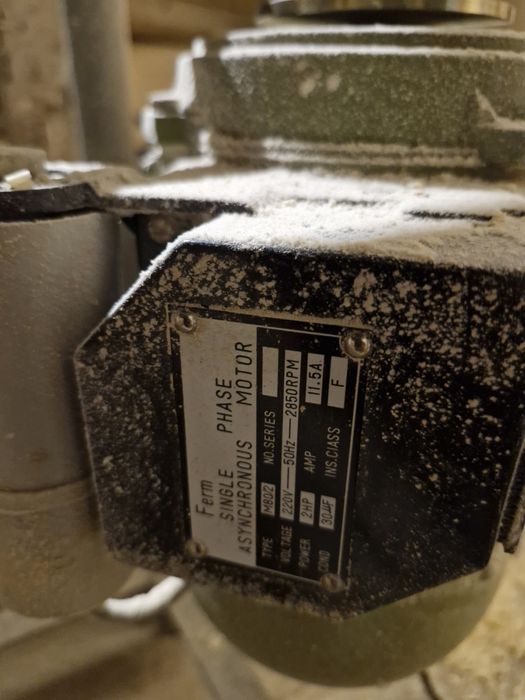 Frezarka dolnowrzecionowa