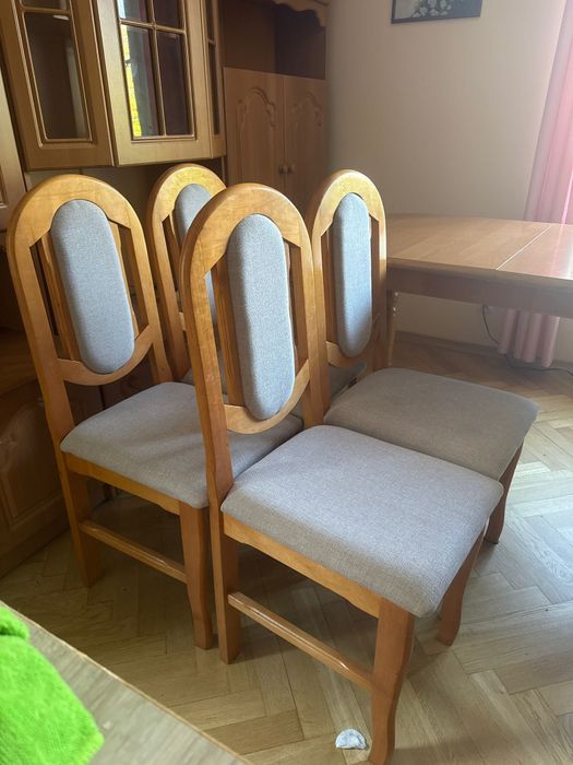 Stół jadalniany + krzesła