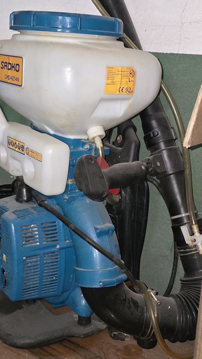 Розпилювач для дерев