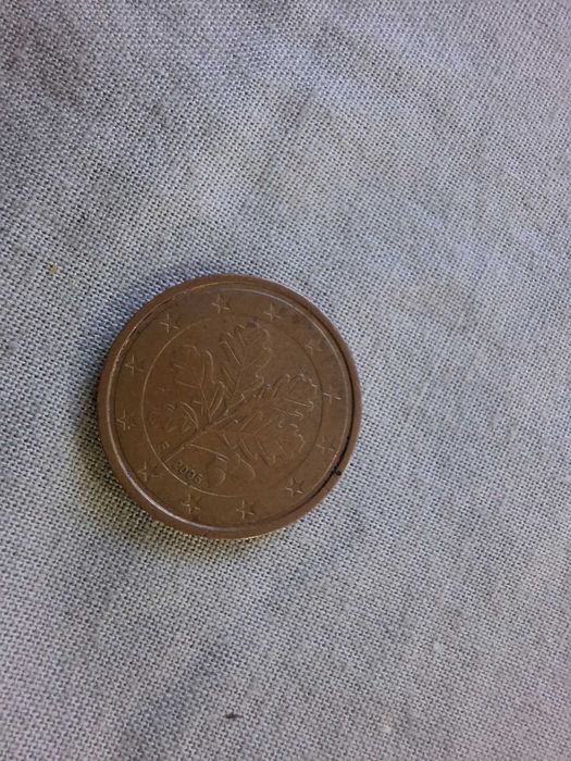 1 centimo muito raro. E varias moedas