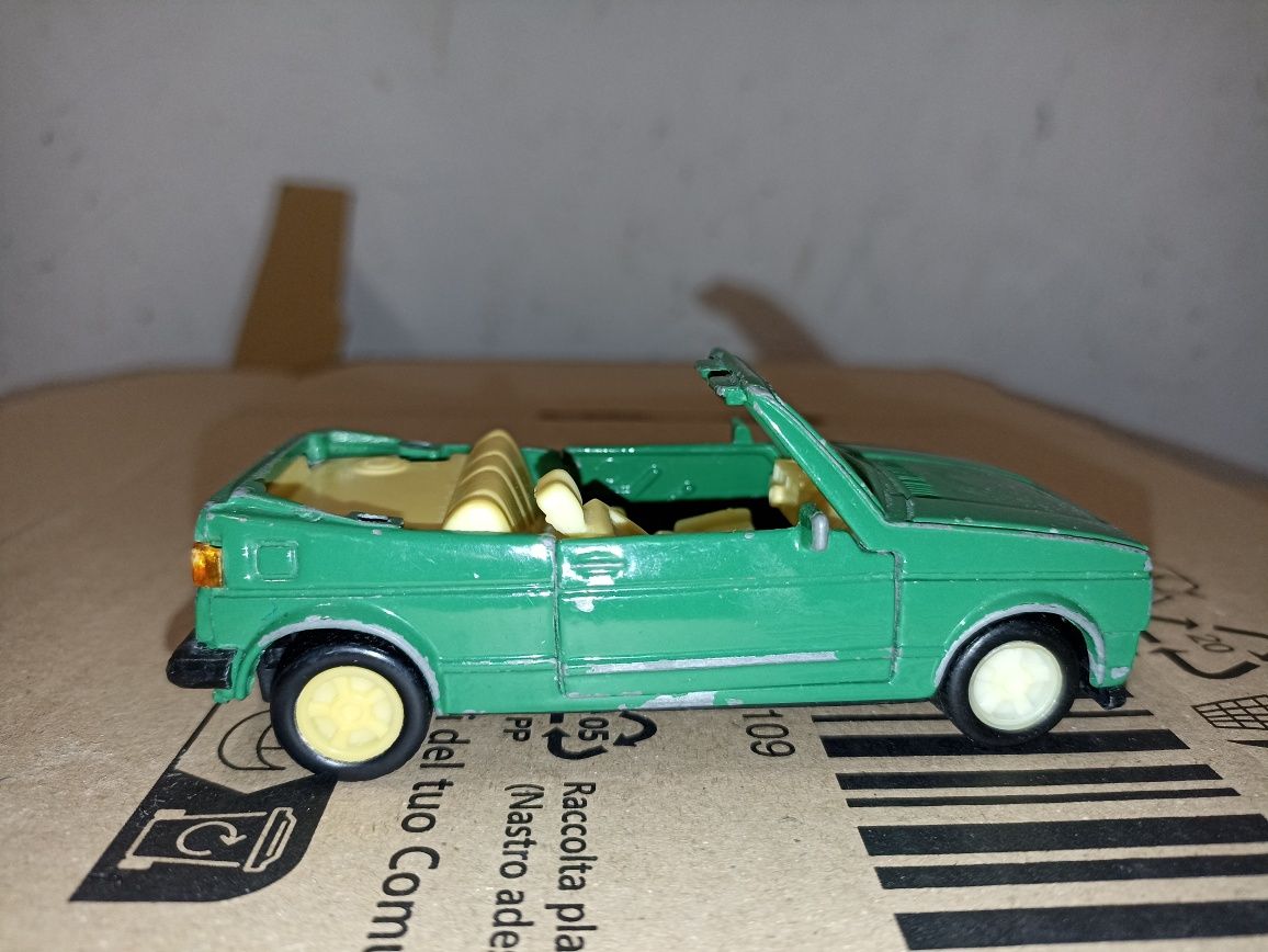 Piec modeli VW Golf  I i II