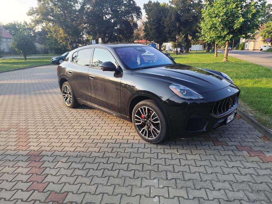 Maserati Grecale Auto w bardzo dobrym stanie nie wymaga wkładu własnego.