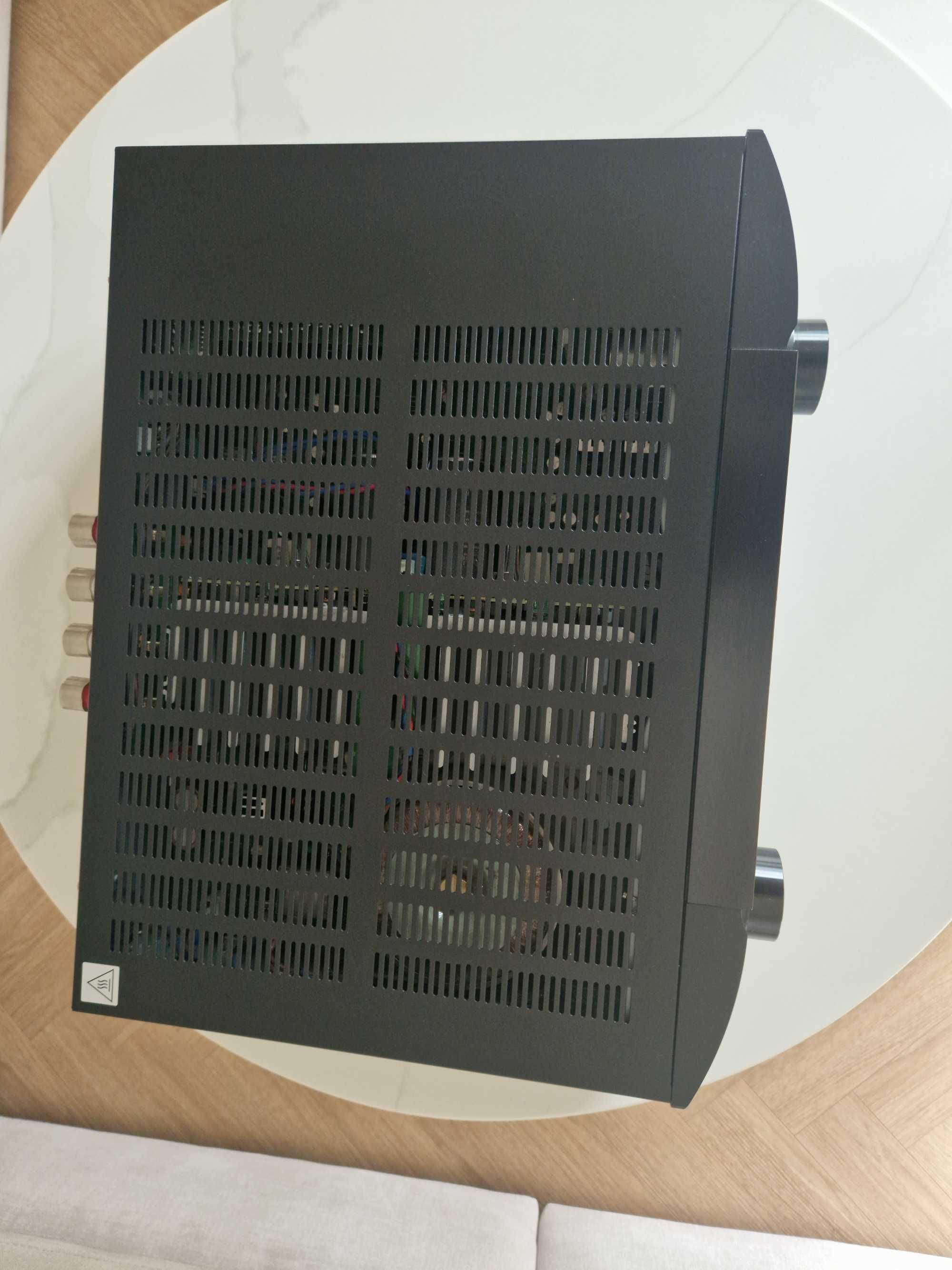 Wzmacniacz zintegrowany Marantz PM8005