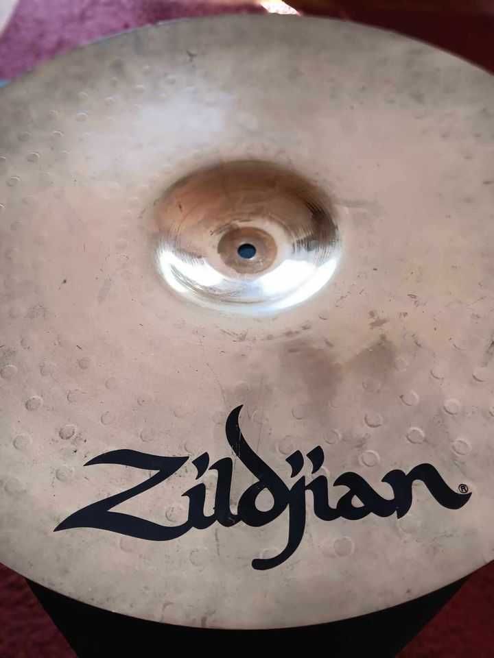 Prato Crash Zildjian ZBT 18"