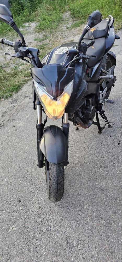 Bajaj pulsar 200