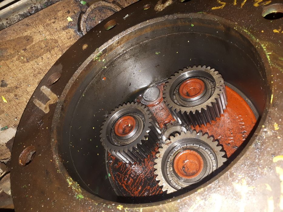 Zwolnica zf 345 john deere case