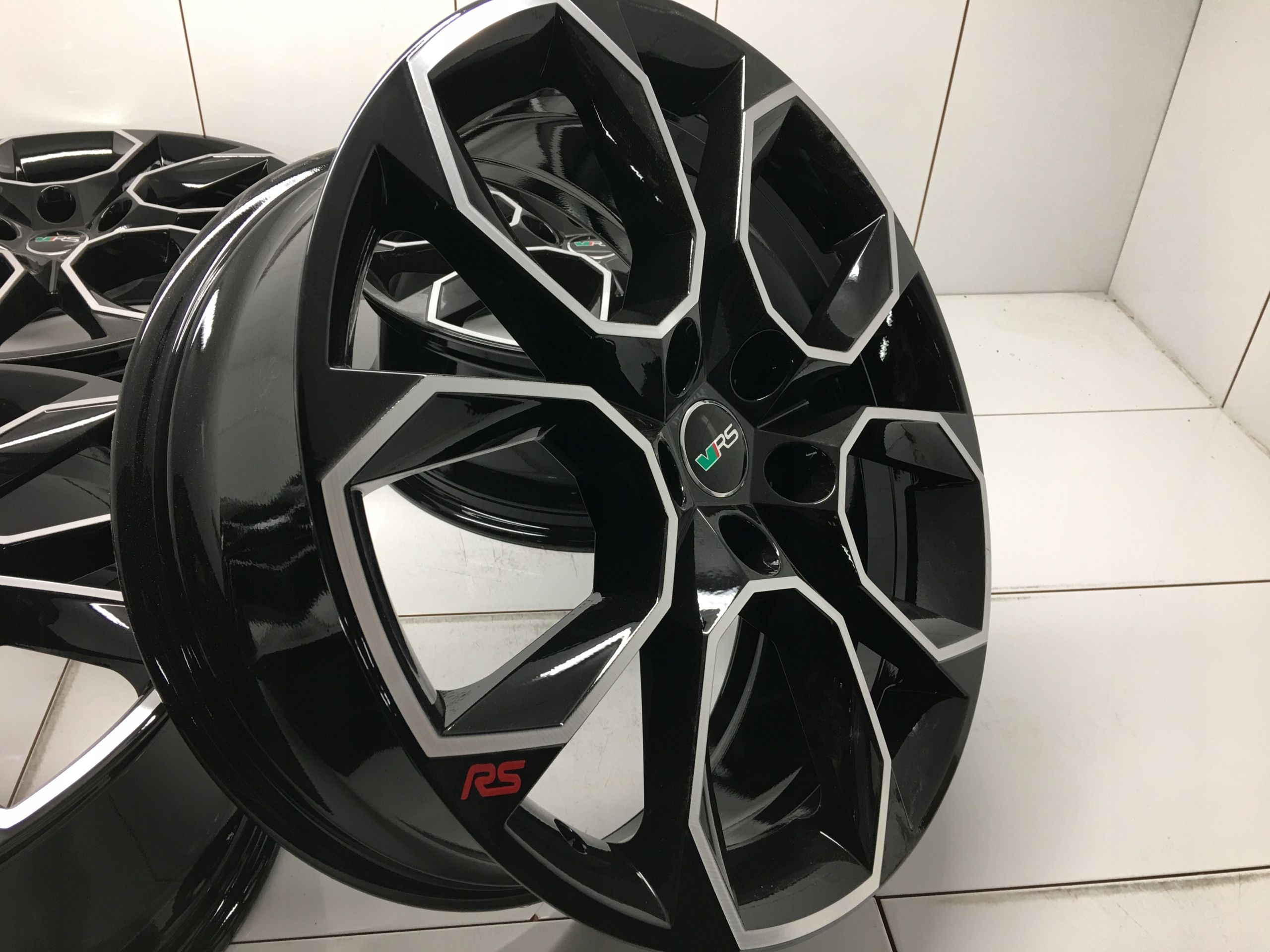Felgi 19 Skoda rs Octavia Superb Oem Ideal