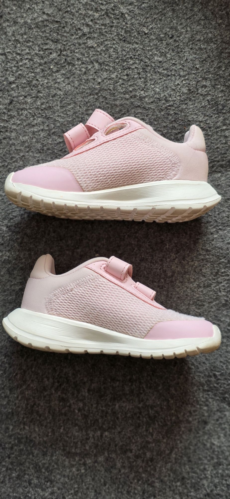 Кросівки дитячі б/у оригінальні adidas