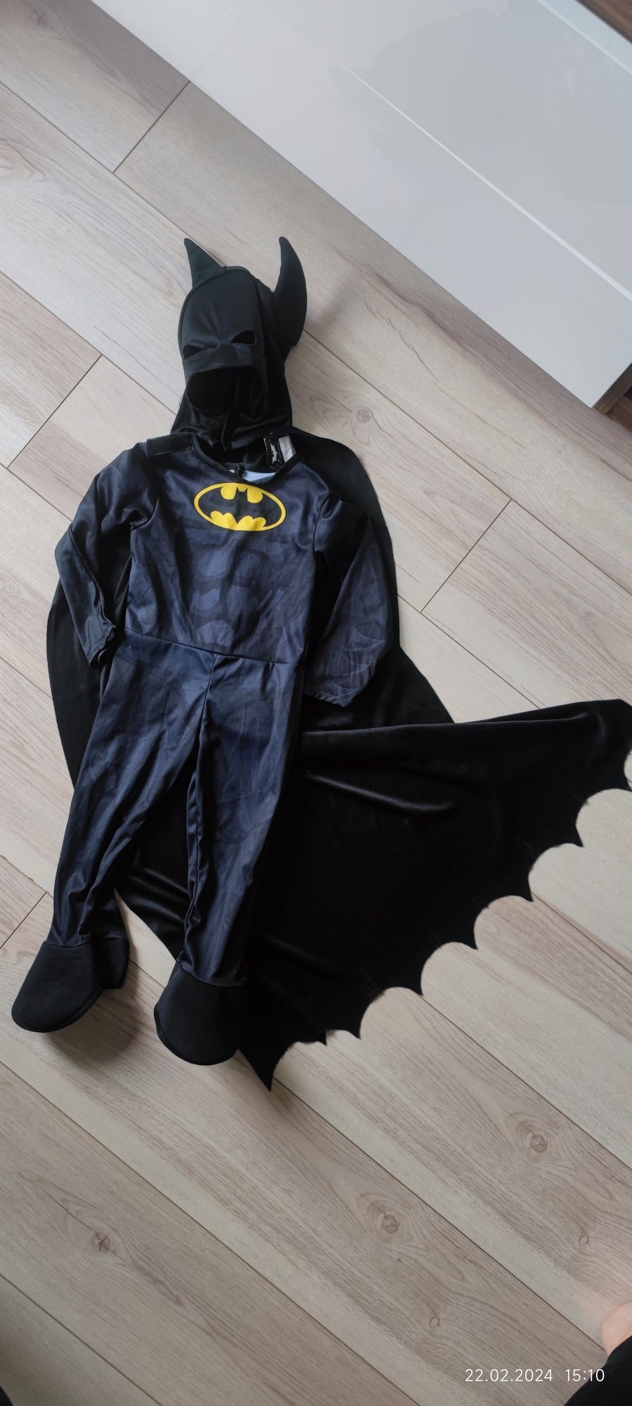 Strój karnawałowy Batman r. 92-98