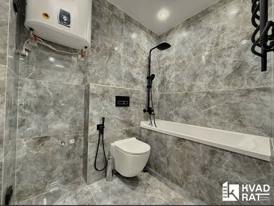 Двокімнатна квартира з ремонтом в ЖК Manhattan біля озера! 5 поверх