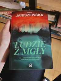 Ludzie z mgły Janiszewska