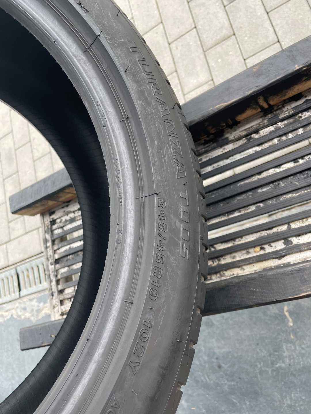245 45 R19 102Y Bridgestone Turanza T005 AO 5,5mm  x1