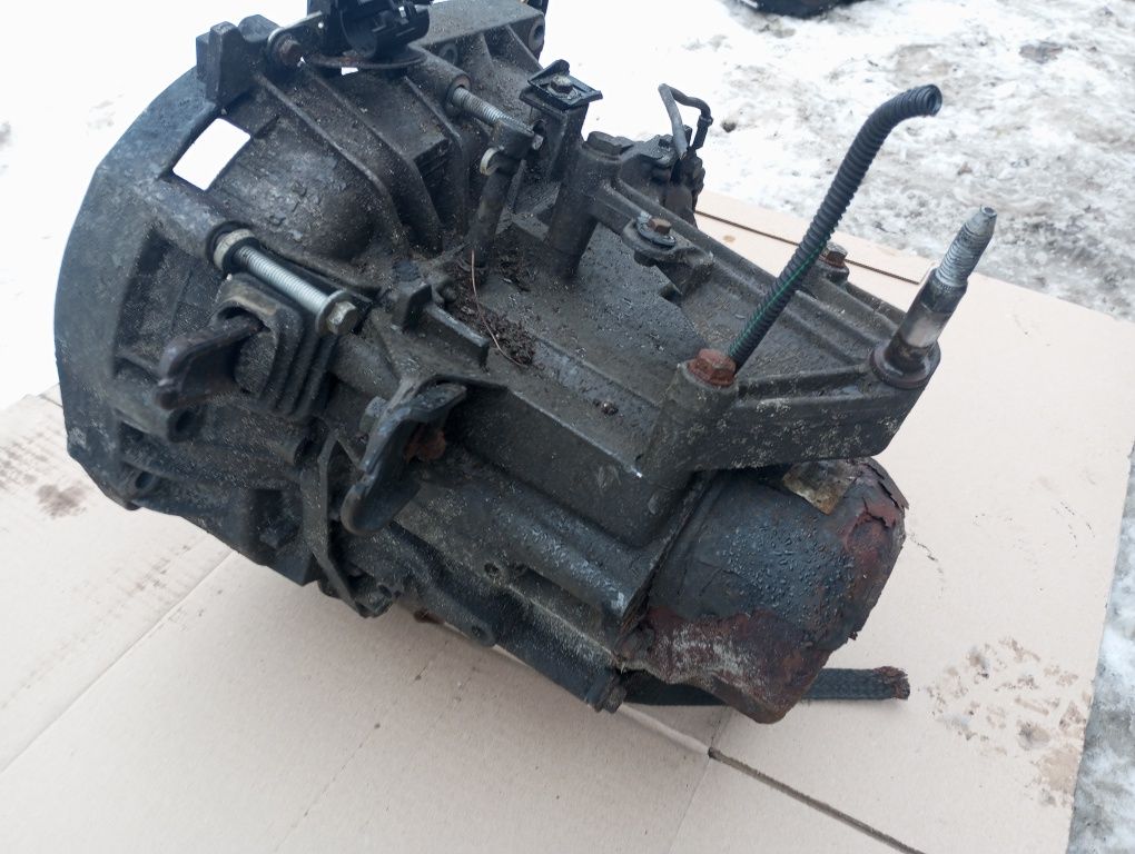 КПП коробка передач Renault Kangoo 1.9