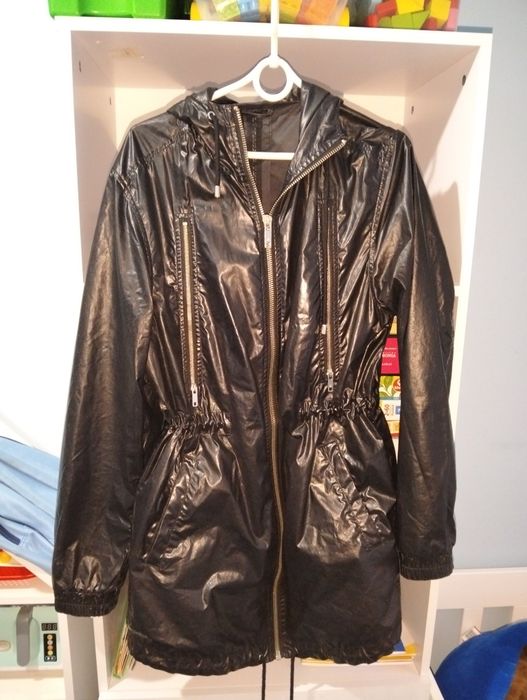 Przeciwdeszczowa kurtka, płaszczyk, parka