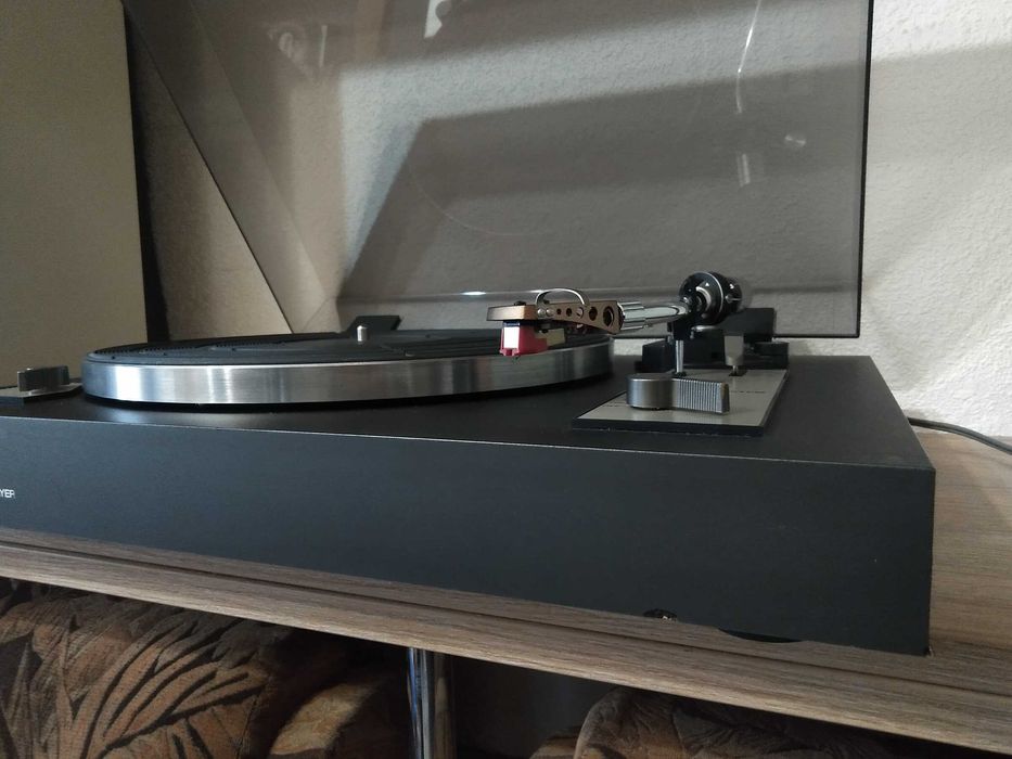 ITT HiFi 8010 програвач вінілу