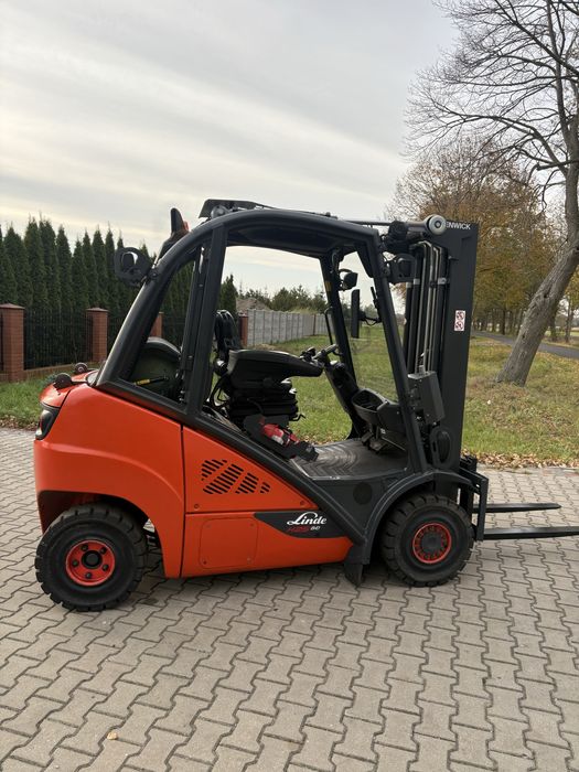 Wózek  linde H25 triplex 4,90 LPG 20 rok