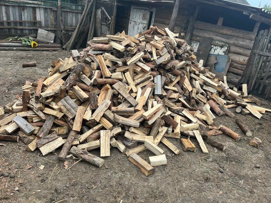 Продам дрова порубаные - метровка - чурки .