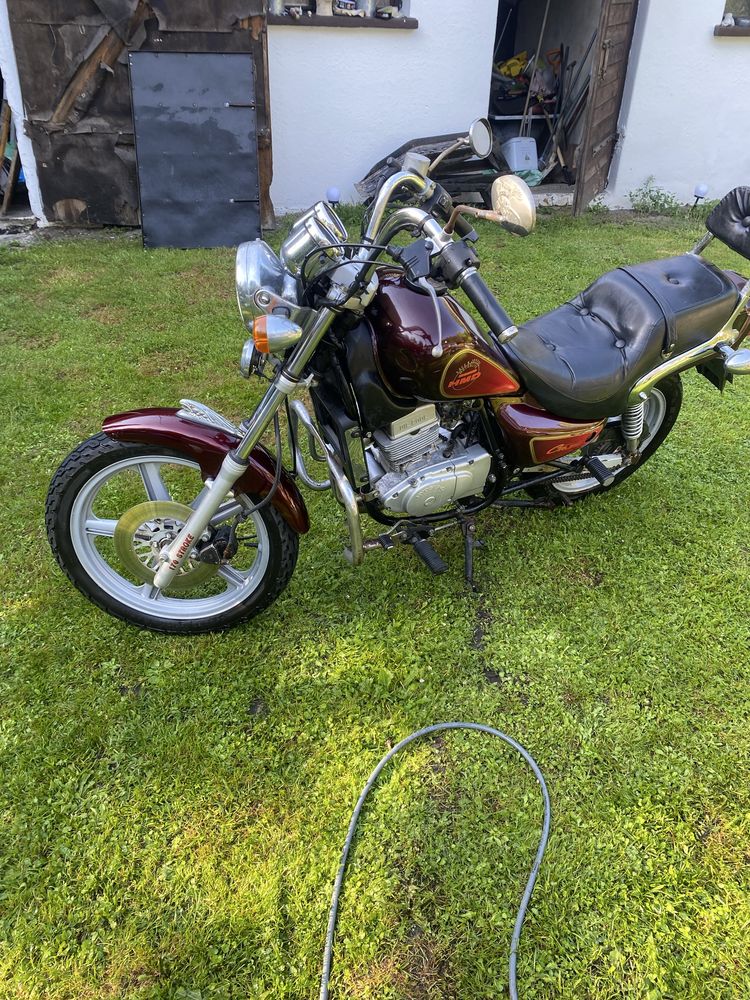 Hyosung ga 125 cm3