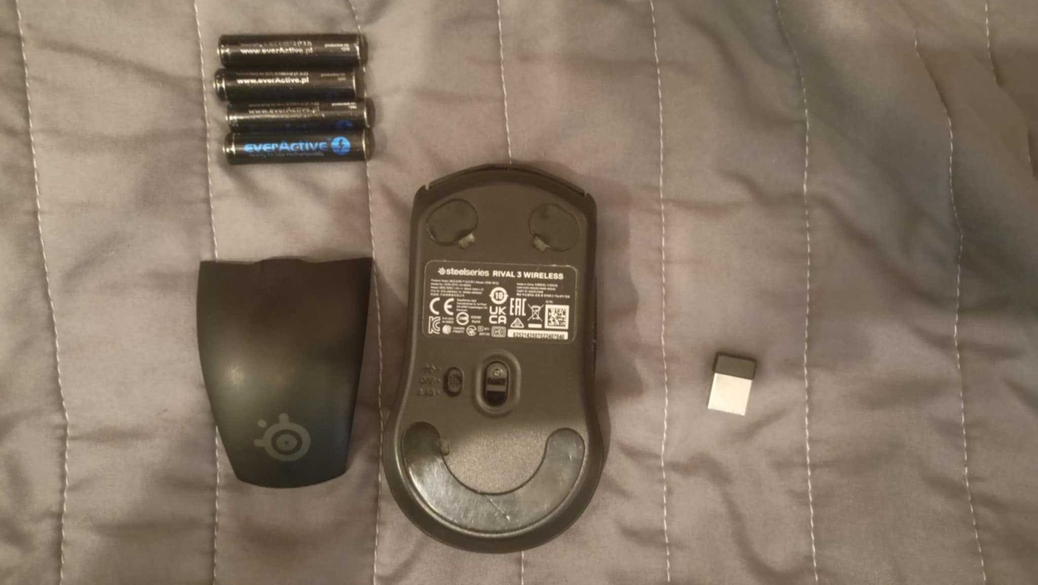 Steelseries Rival 3 Wireless + 4 akumulatorki 950mAh