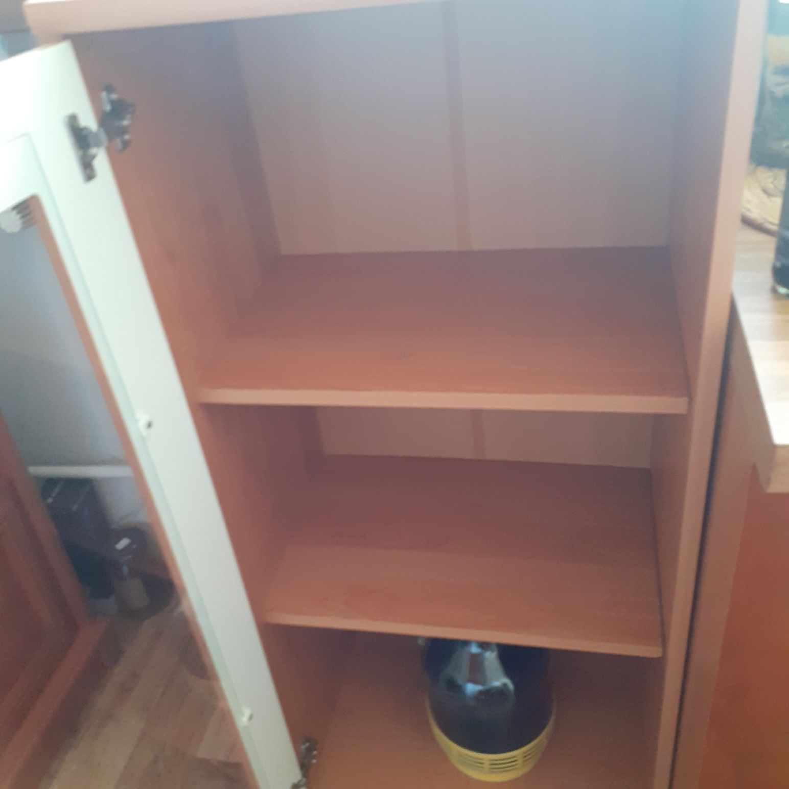 Komoda szafka za szkłem