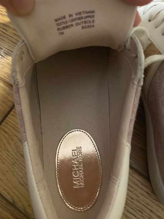 Стильные кроссовки кеды бренда Michael Kors из натуральной кожи