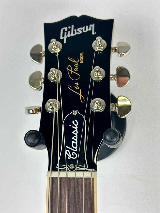 Gibson Les Paul Classic Honeyburst 2022 рік