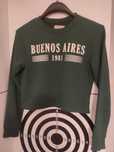 Zielona bluza marki Pull Bear rozmiar XS