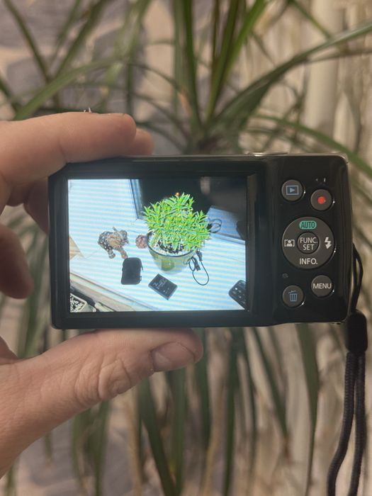 Цифровой фотоаппарат Canon Ixus 177