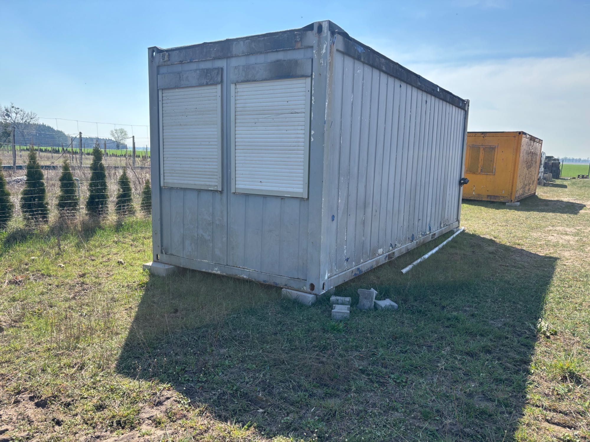 Kontener biurowy / budowlany 6 m długi 2,5 szer wysoki 2,8