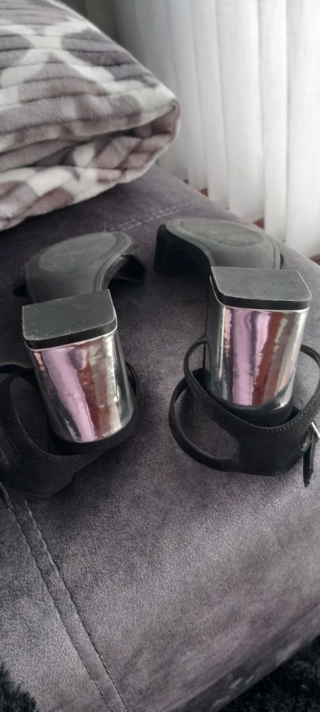 Sandálias Pretas Tam 37  Pull&Ber  ( Portes Incluídos)