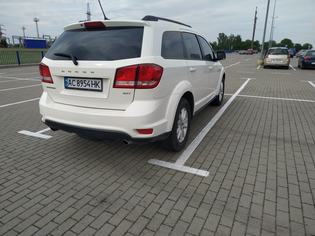 Dodg Journey SXT 3,6L газ-бензин Додж Джорней
