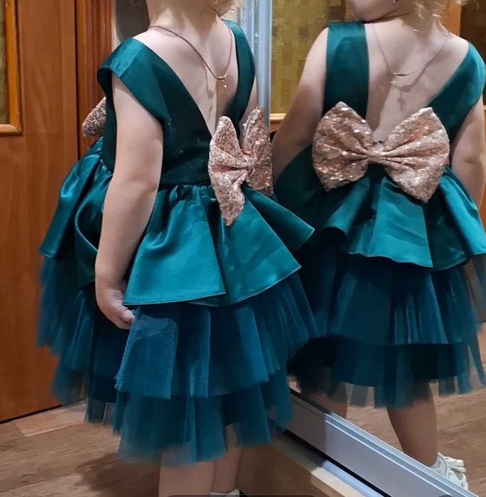 Дитяча сукня святкова для дівчинки