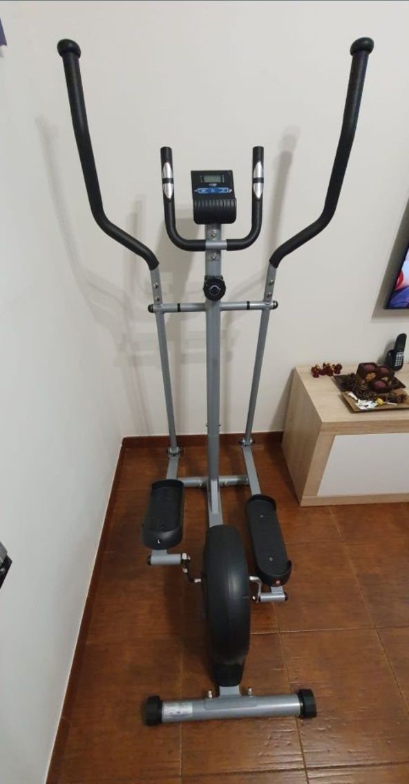 Bicicleta Elíptica Fytter Indoor.