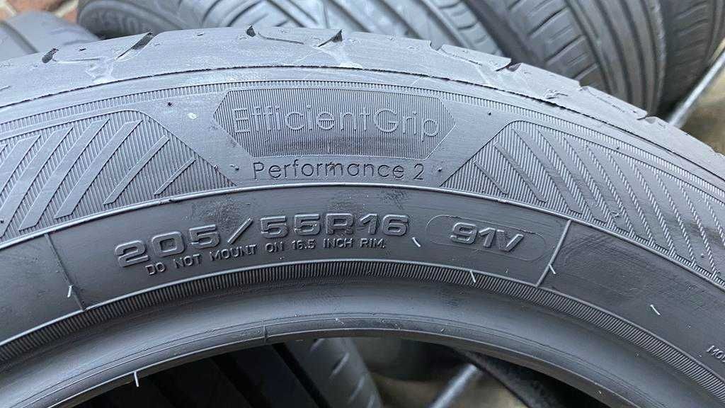 oL.7985 Opony 205/55R16 GoodYear UltraGrip Performance 2 2szt