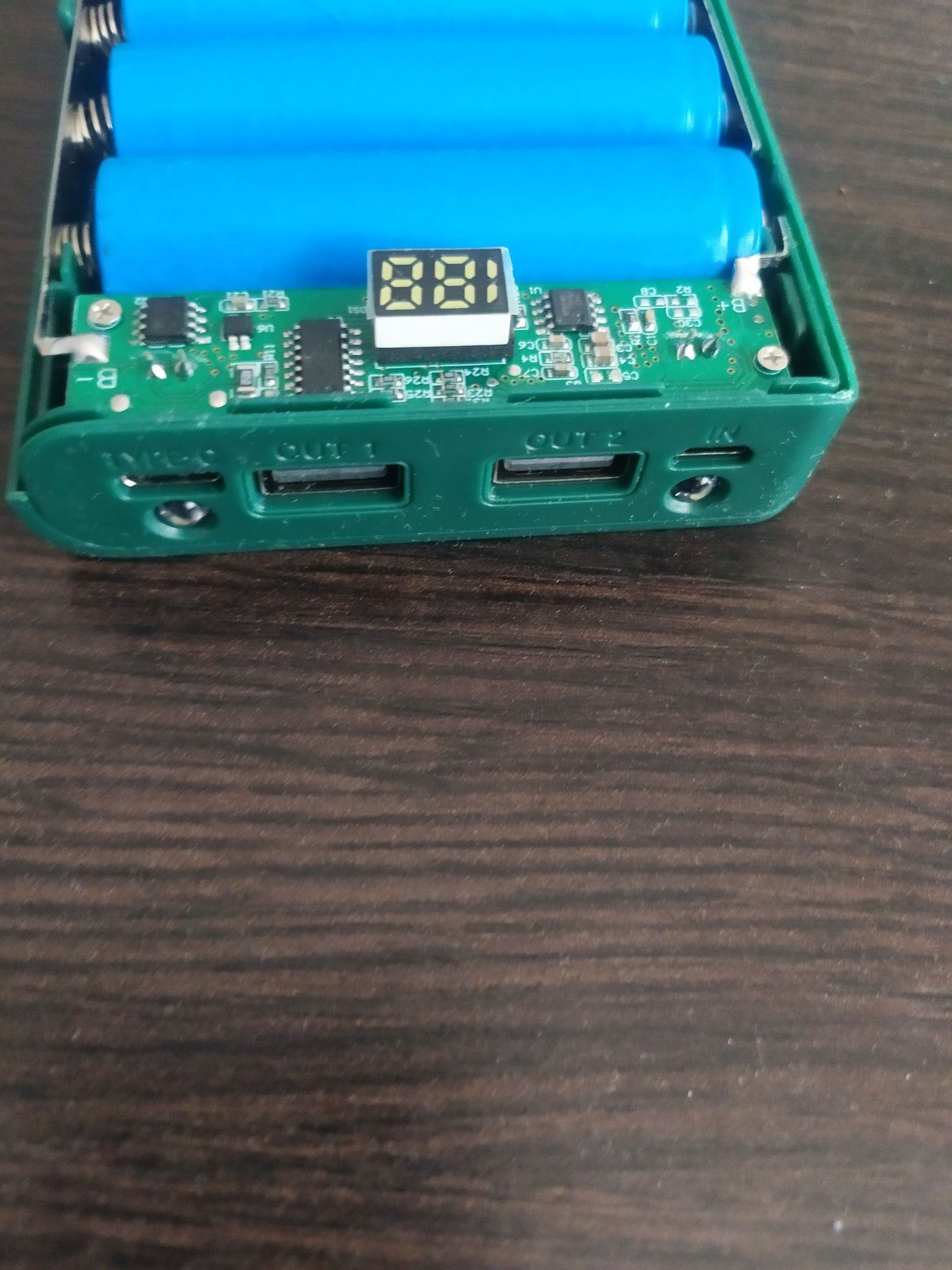 Корпус power bank под аккумулятор 18650.