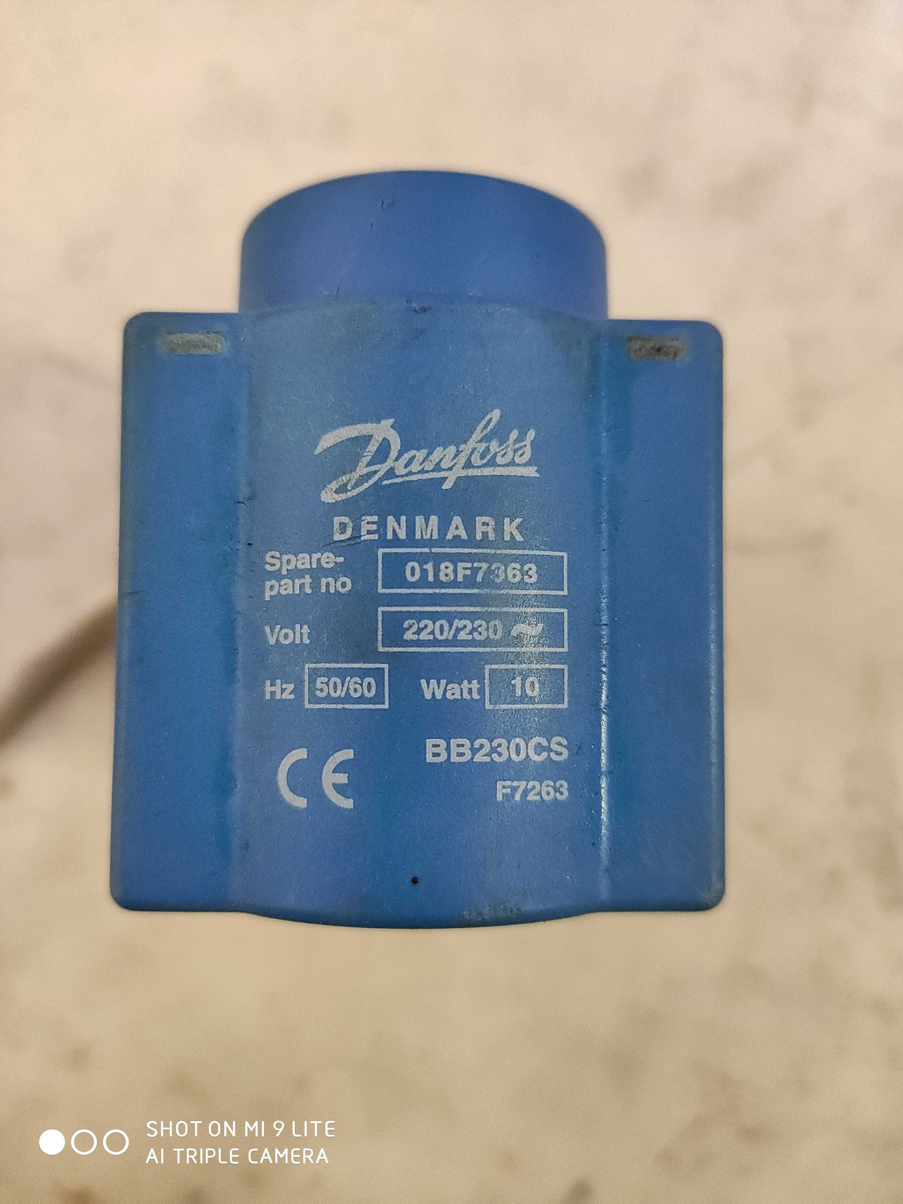 Zawór elektromagnetyczny EV220B DN50 razem z cewką  DANFOSS