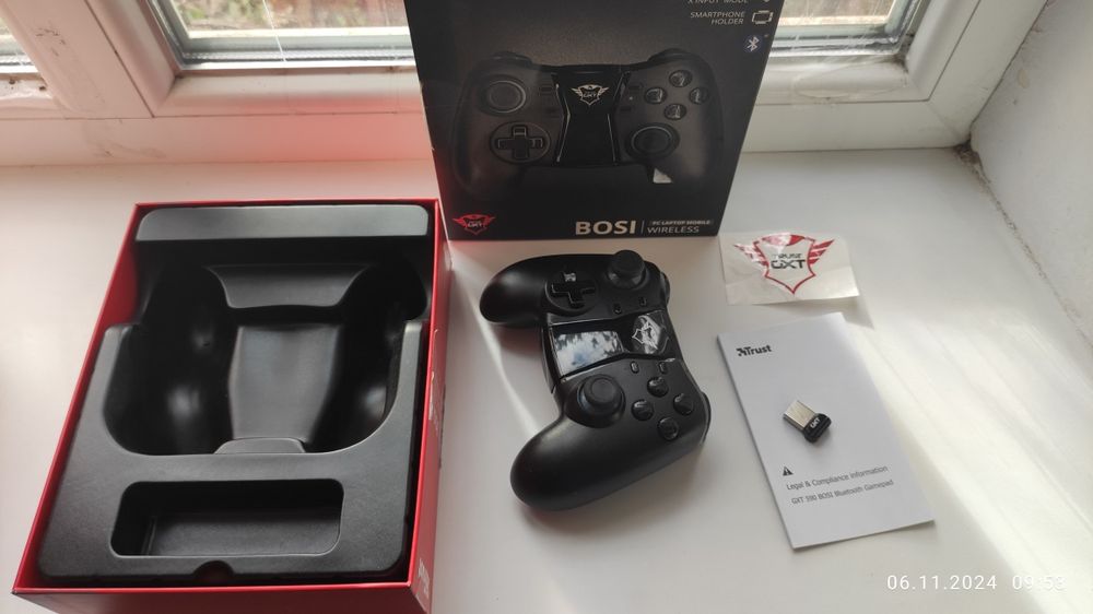 Геймпад, джойстик Bosi Trust GXT