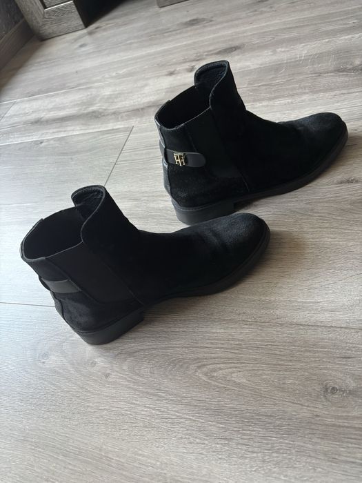 Kozaki botki zamszowe tommy hilfiger rozmiar 39