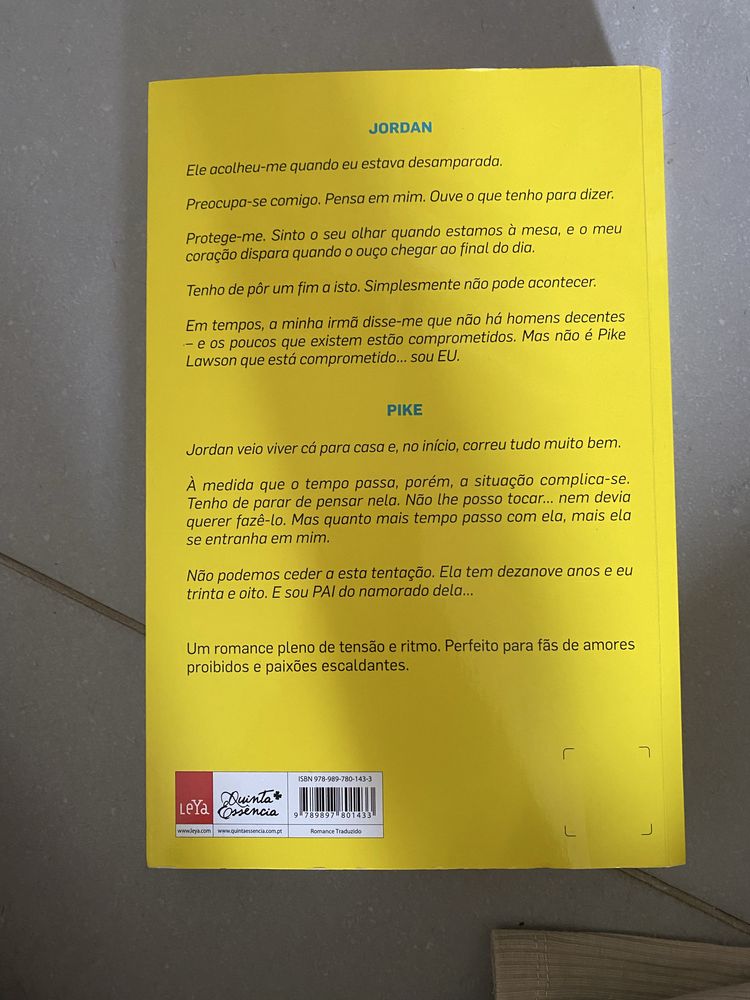 Paixão Proibida de Penelope Douglas