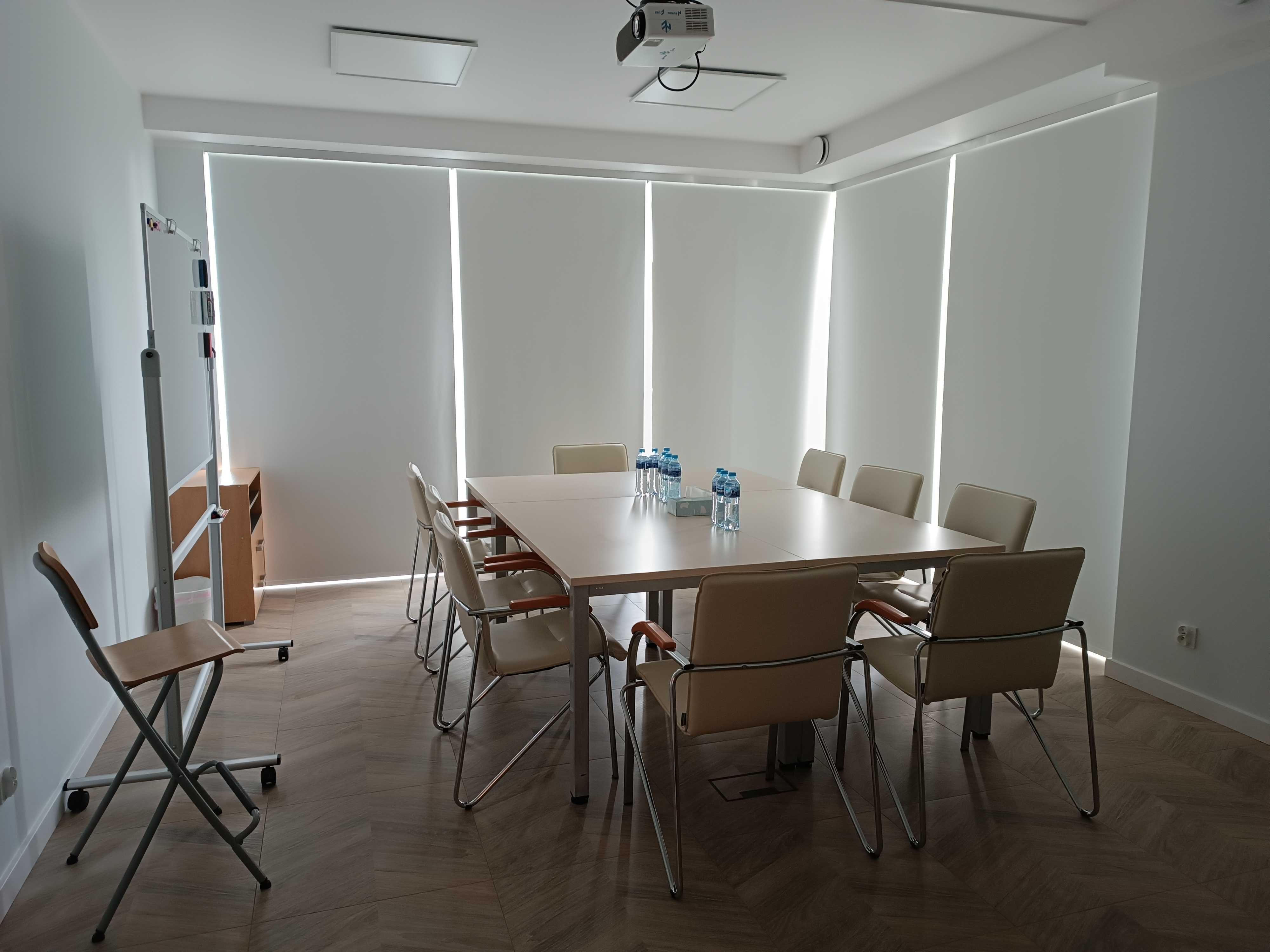 Sala szkoleniowa, konferencyjna, warsztatowa 26 m2 na 8-10 osób