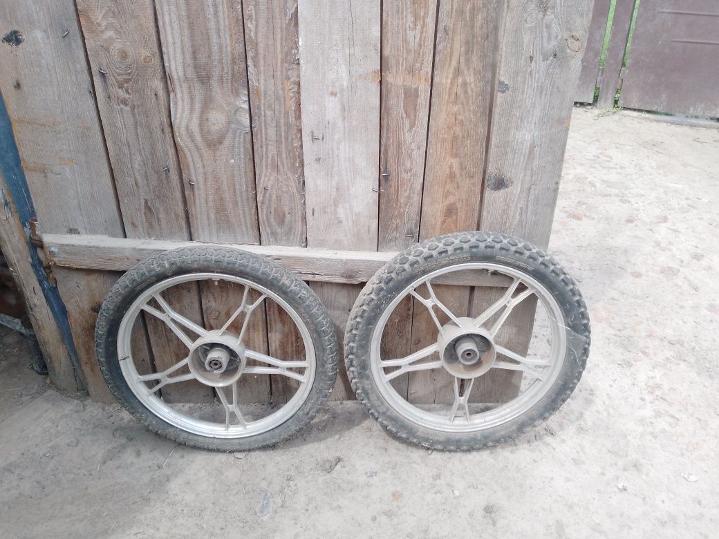 продам колёса на альфу