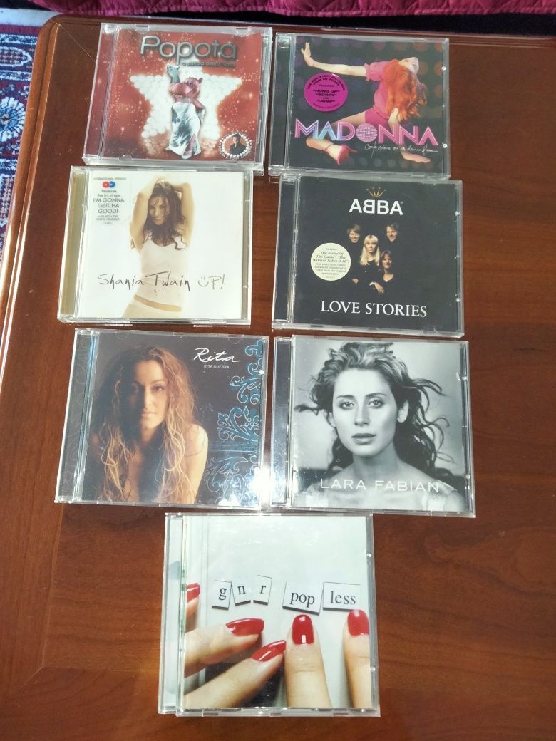 Vendo CDS Antigos